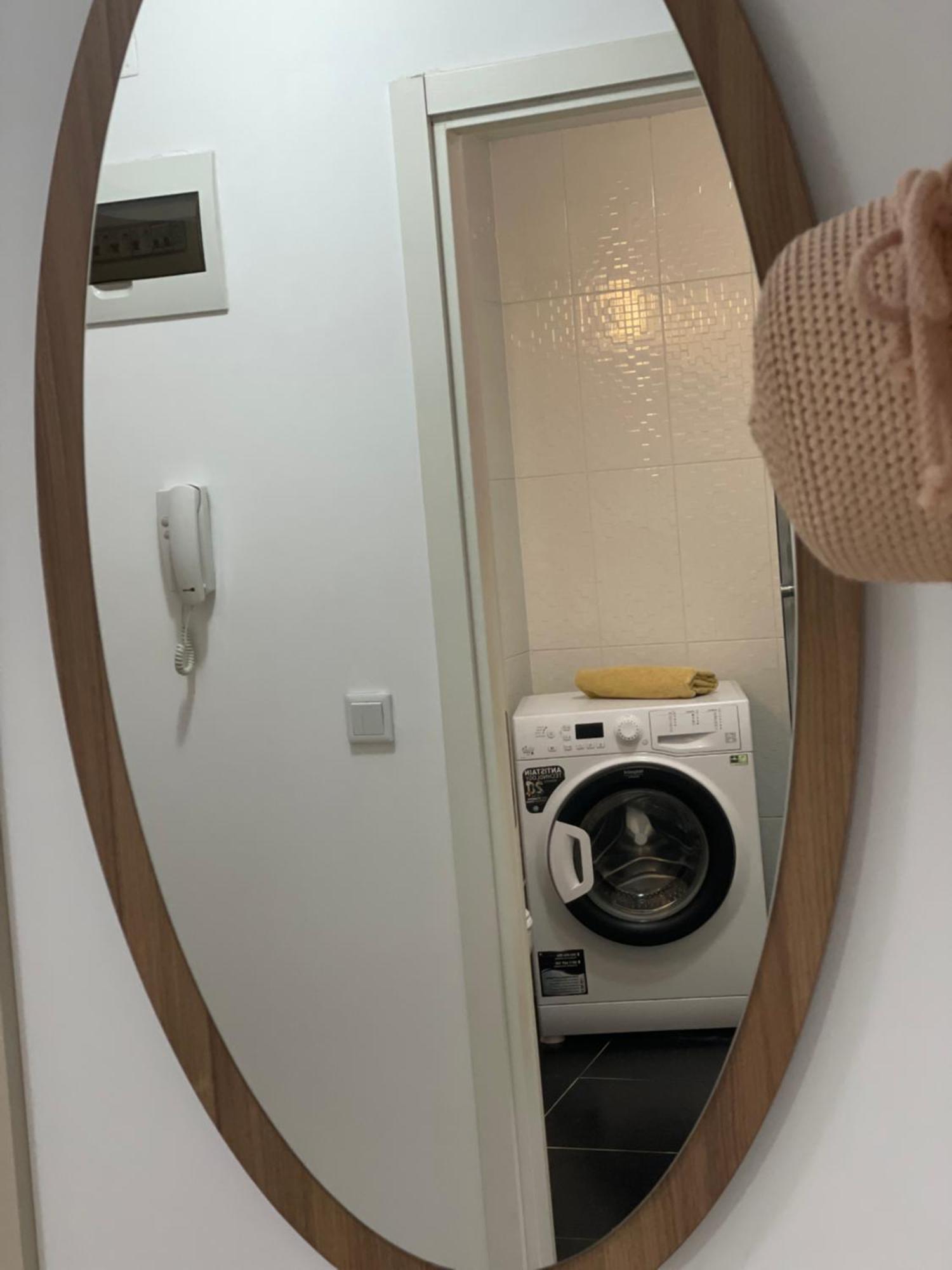 Apartmán Airplane Plaza Otopeni Exteriér fotografie